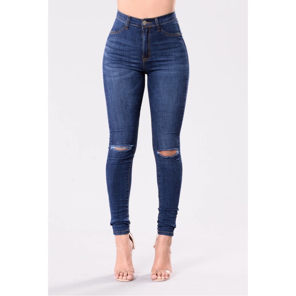 Fashion Nova Just Another Day Jeans 👖
